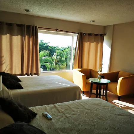 Brisas Beachfront Studios In Hotel Zone Cancun Exterior photo