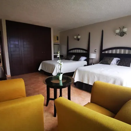 Brisas Beachfront Studios In Hotel Zone Cancun Exterior photo
