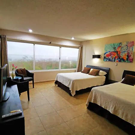 Brisas Beachfront Studios In Hotel Zone Cancun Exterior photo