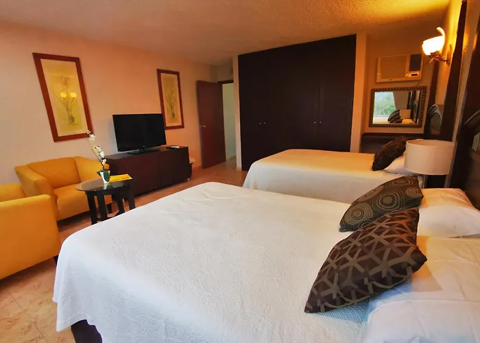 Brisas Beachfront Studios In Hotel Zone